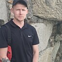 Знакомства: Анатолий, 31 год, Шадринск