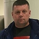 Знакомства: Iurii, 42 года, Киров