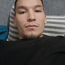 Знакомства: Дмитрий, 24 года, Якутск