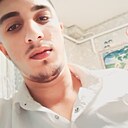 Знакомства: Артём, 25 лет, Каменск-Шахтинский