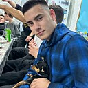 Знакомства: Фара, 22 года, Нижневартовск