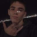 Знакомства: Витёк, 18 лет, Новороссийск