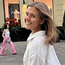 Знакомства: Ульяна, 21 год, Москва