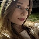 Знакомства: Милана, 19 лет, Москва