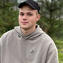 Знакомства: Илья, 24 года, Юрга