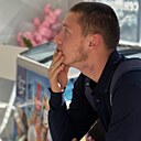 Знакомства: Евгений, 27 лет, Феодосия