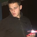 Знакомства: Василий, 27 лет, Круглое