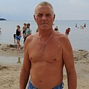 Знакомства: Олег, 46 лет, Мулино