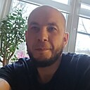 Знакомства: Артём, 37 лет, Калуга