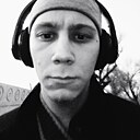 Знакомства: Максим, 24 года, Москва