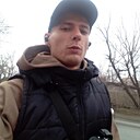 Знакомства: Роман, 32 года, Енакиево