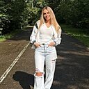 Знакомства: Карина, 24 года, Киев