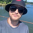 Знакомства: Денис, 32 года, Петропавловск-Камчатский