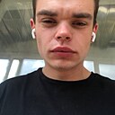 Знакомства: Макс, 19 лет, Брянск