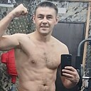 Знакомства: Илья, 33 года, Белгород