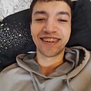 Знакомства: Ахмад, 26 лет, Кемерово