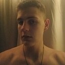 Знакомства: Александр, 18 лет, Каменск-Уральский