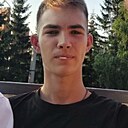 Знакомства: Макс, 21 год, Кемерово