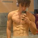 Знакомства: Димон, 19 лет, Волгоград