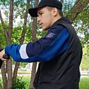 Знакомства: Роман, 19 лет, Курган