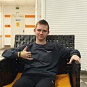 Знакомства: Александр, 18 лет, Псков