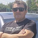 Знакомства: Виктор, 60 лет, Батайск