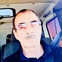 Знакомства: Гарик, 62 года, Подольск