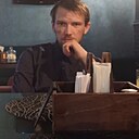 Знакомства: Максим, 27 лет, Южноуральск