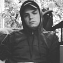 Знакомства: Максим, 27 лет, Арамиль