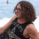 Знакомства: Андрей, 43 года, Ялта