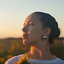 Знакомства: Николета, 28 лет, Великий Новгород