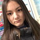 Знакомства: Валерия, 21 год, Артем