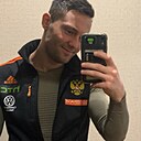 Знакомства: Макс, 29 лет, Елабуга