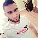 Знакомства: Амир, 25 лет, Худжанд