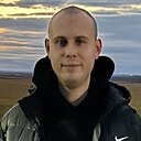 Знакомства: Денис, 29 лет, Луганск