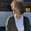 Знакомства: Ася, 18 лет, Симферополь