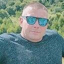 Знакомства: Юрик, 40 лет, Калуга