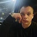 Знакомства: Виктор, 26 лет, Плесецк