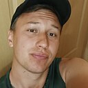 Знакомства: Макс, 23 года, Тольятти