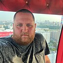 Знакомства: Артем, 30 лет, Нижневартовск