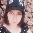 Знакомства: Ксения, 27 лет, Томск