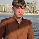 Знакомства: Денис, 18 лет, Тюмень