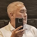 Знакомства: Виктор, 42 года, Якутск