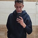 Знакомства: Николай, 24 года, Симферополь