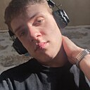 Знакомства: Максим, 20 лет, Борисов