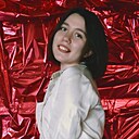 Знакомства: Кира, 22 года, Воткинск