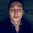 Знакомства: Макс, 33 года, Абакан