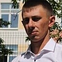 Знакомства: Maks, 32 года, Кировград