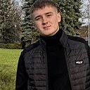 Знакомства: Макс, 24 года, Воронеж