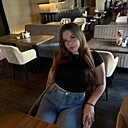 Знакомства: Ульяна, 20 лет, Великий Новгород